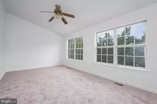 9909 Royal Commerce Pl, Upper Marlboro, MD 20774 - Photo 16