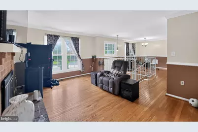 13100 N Point Lane, Laurel, MD 20708 - Photo 6