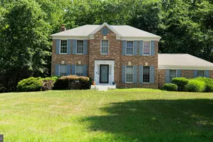 100 Blackpowder Ln, Fort Washington, MD 20744 - Photo 2