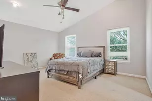 1405 Meadowlake Ct, Bowie, MD 20721 - Photo 2