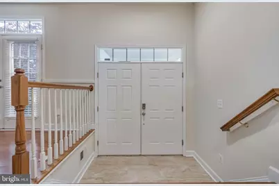 8005 Homefield Drive, Landover, MD 20785 - Photo 4