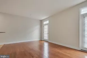 8005 Homefield Dr, Landover, MD 20785 - Photo 18