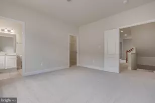 8005 Homefield Dr, Landover, MD 20785 - Photo 30