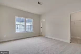 8005 Homefield Dr, Landover, MD 20785 - Photo 32