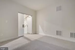 8005 Homefield Dr, Landover, MD 20785 - Photo 24