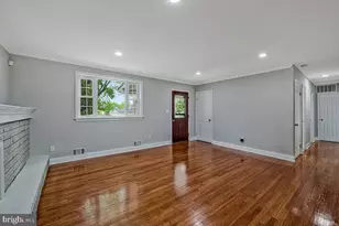 2335 Scott Key Dr, District Heights, MD 20747 - Photo 4