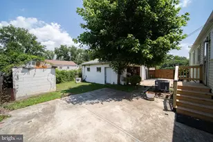 7126 E Cedar St, Landover, MD 20785 - Photo 18