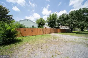 7126 E Cedar St, Landover, MD 20785 - Photo 26