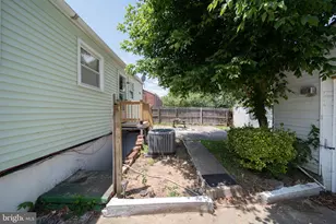 7126 E Cedar St, Landover, MD 20785 - Photo 24