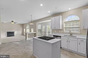 17105 Aspen Leaf Dr, Bowie, MD 20716 - Photo 12