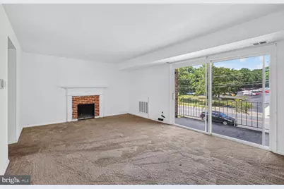 8108 Lakecrest Drive, Greenbelt, MD 20770 - Photo 6