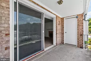 8108 Lakecrest Dr, Greenbelt, MD 20770 - Photo 18