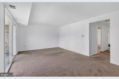 8108 Lakecrest Drive, Greenbelt, MD 20770 - Photo 4
