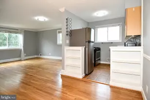 4710 Queensbury Rd, Riverdale, MD 20737 - Photo 10