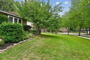 13404 Katrinka Dr, Bowie, MD 20720 - Photo 12