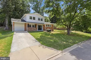 716 Calvert Ln, Fort Washington, MD 20744 - Photo 2