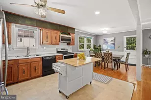 320 Pemberton St, Upper Marlboro, MD 20774 - Photo 16