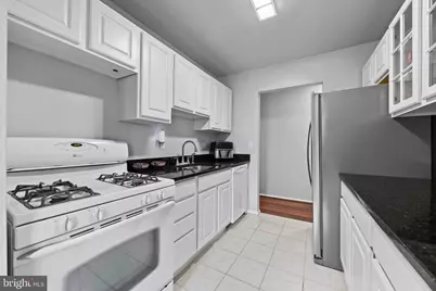 9808 47th Place #302, College Park, MD 20740 - Photo 12