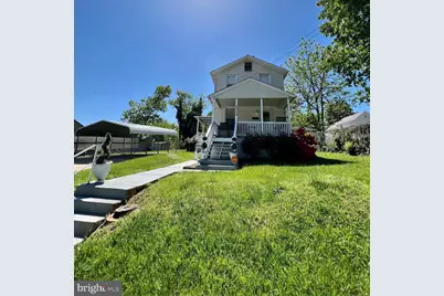 2006 Virginia Avenue, Hyattsville, MD 20785 - Photo 2