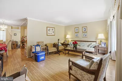 907 Logwood Road, Capitol Heights, MD 20743 - Photo 2