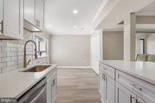 8015 Mandan Rd, Greenbelt, MD 20770 - Photo 10