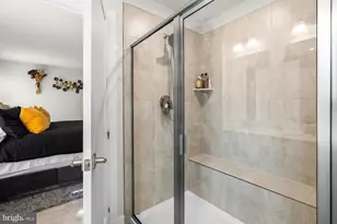 15542 Twin River Cir Circle, Bowie, MD 20716 - Photo 28