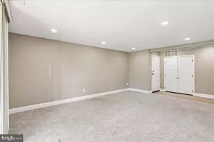 3342 Huntley Sq Dr, Temple Hills, MD 20748 - Photo 10