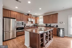 436 Esmond Pl, Upper Marlboro, MD 20774 - Photo 2