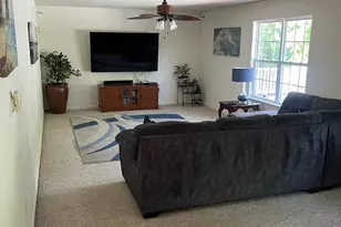 6812 Asset Dr, Landover, MD 20785 - Photo 4