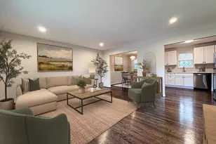 7704 Fanwood Ct, District Heights, MD 20747 - Photo 4