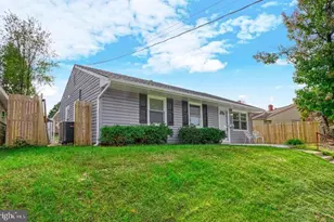 703 Leyte Pl, Oxon Hill, MD 20745 - Photo 4