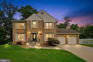10814 Cherry Blossom Ct, Hyattsville, MD 20783 - Photo 4