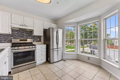 2049 S Anvil Lane, Temple Hills, MD 20748 - Photo 2