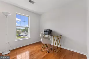 2049 S Anvil Ln, Temple Hills, MD 20748 - Photo 10
