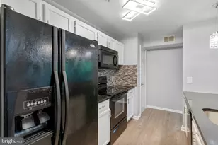 9720 Lake Pointe Ct, Upper Marlboro, MD 20774 - Photo 6