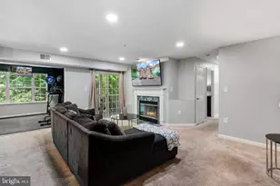 9720 Lake Pointe Ct, Upper Marlboro, MD 20774 - Photo 10