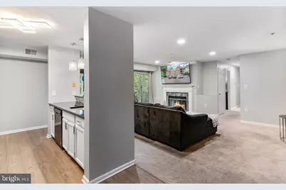 9720 Lake Pointe Court #204, Upper Marlboro, MD 20774 - Photo 4
