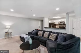 9720 Lake Pointe Ct, Upper Marlboro, MD 20774 - Photo 8