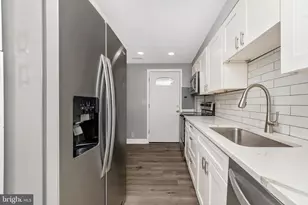 7702 Burnside Rd, Landover, MD 20785 - Photo 18