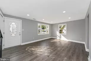 7702 Burnside Rd, Landover, MD 20785 - Photo 6