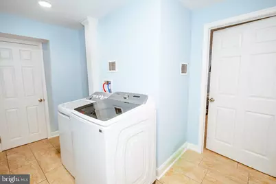 4413 Lakeview Drive, Temple Hills, MD 20748 - Photo 38