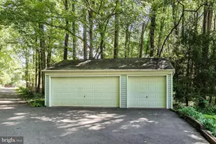 2012 Bermondsey Dr, Bowie, MD 20721 - Photo 54