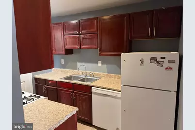 7605 Fontainebleau Drive #2347, Hyattsville, MD 20784 - Photo 4