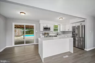 4709 Brinkley Rd, Temple Hills, MD 20748 - Photo 12