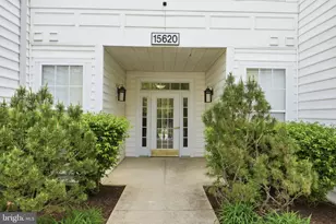 15620 Everglade Ln, Bowie, MD 20716 - Photo 2