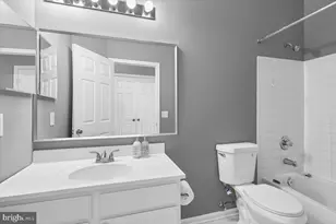 10833 Vista Gardens Dr, Bowie, MD 20720 - Photo 36