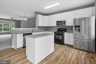 10833 Vista Gardens Dr, Bowie, MD 20720 - Photo 20