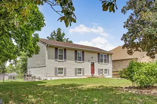 4632 Howe Ave, Suitland, MD 20746 - Photo 2