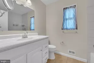 6004 Mustang Pl, Riverdale, MD 20737 - Photo 18