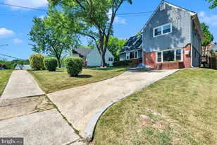 6004 Mustang Pl, Riverdale, MD 20737 - Photo 2